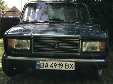ВАЗ 2107 2004 в Новоукраинке на Automoto.ua Синий ВАЗ 2107, объемом двигателя 0 л и пробегом 63 тыс. км за 1450 $, фото 1 на Automoto.ua