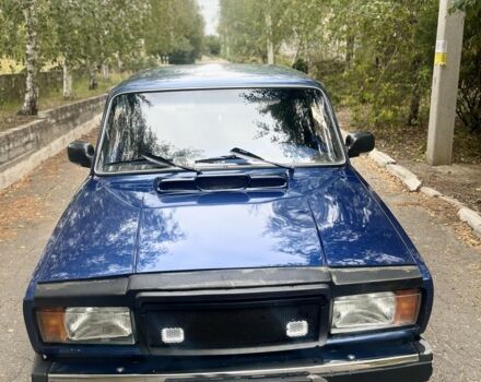 Синий ВАЗ 2107, объемом двигателя 1.5 л и пробегом 100 тыс. км за 1250 $, фото 1 на Automoto.ua