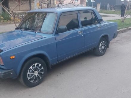 Синий ВАЗ 2107, объемом двигателя 0 л и пробегом 270 тыс. км за 900 $, фото 1 на Automoto.ua