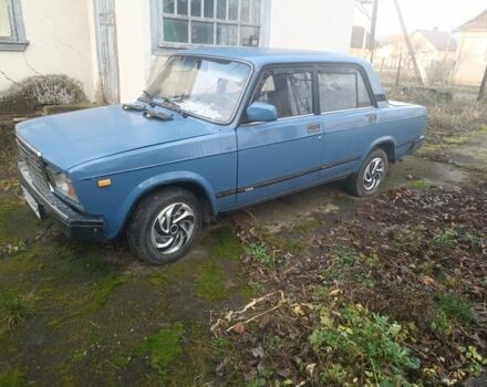 Синий ВАЗ 2107, объемом двигателя 1.5 л и пробегом 100 тыс. км за 1100 $, фото 1 на Automoto.ua