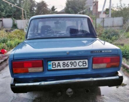 Синий ВАЗ 2107, объемом двигателя 1.5 л и пробегом 122 тыс. км за 1500 $, фото 1 на Automoto.ua