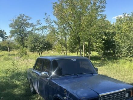 Синий ВАЗ 2107, объемом двигателя 1.5 л и пробегом 100 тыс. км за 673 $, фото 1 на Automoto.ua