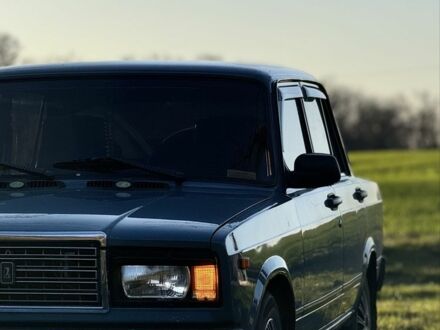 Синій ВАЗ 2107, об'ємом двигуна 1.5 л та пробігом 190 тис. км за 2209 $, фото 1 на Automoto.ua