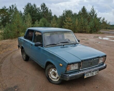 Синий ВАЗ 2107, объемом двигателя 1.5 л и пробегом 777 тыс. км за 550 $, фото 1 на Automoto.ua