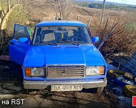Синий ВАЗ 2107, объемом двигателя 1.7 л и пробегом 300 тыс. км за 700 $, фото 1 на Automoto.ua