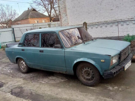 Синий ВАЗ 2107, объемом двигателя 1.7 л и пробегом 250 тыс. км за 700 $, фото 1 на Automoto.ua