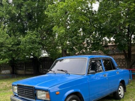 ВАЗ 2107 2005 в Кривом Роге на Automoto.ua Синий ВАЗ 2107, объемом двигателя 0 л и пробегом 9 тыс. км за 1100 $, фото 1 на Automoto.ua