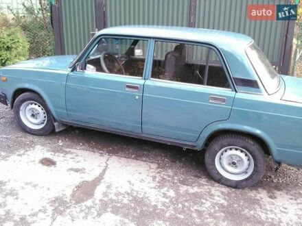 Синий ВАЗ 2107, объемом двигателя 1.5 л и пробегом 100 тыс. км за 1500 $, фото 1 на Automoto.ua