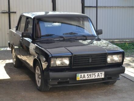 ВАЗ 2107 2005 у Нежине на Automoto.ua Синій ВАЗ 2107, об'ємом двигуна 1.5 л та пробігом 70 тис. км за 1800 $, фото 1 на Automoto.ua