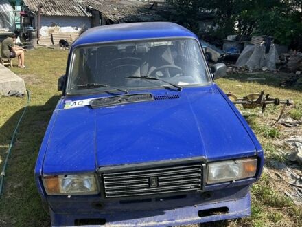 Синий ВАЗ 2107, объемом двигателя 1.5 л и пробегом 1000 тыс. км за 800 $, фото 1 на Automoto.ua