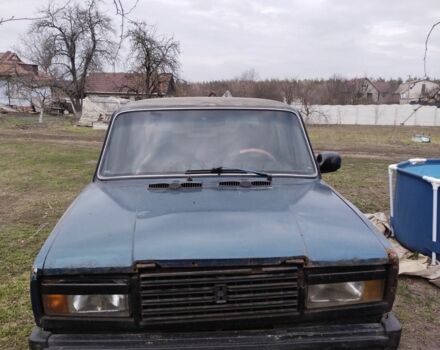 Синий ВАЗ 2107, объемом двигателя 2 л и пробегом 300 тыс. км за 311 $, фото 1 на Automoto.ua