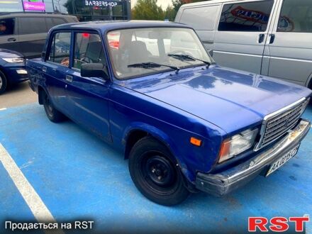 Синий ВАЗ 2107, объемом двигателя 1.5 л и пробегом 235 тыс. км за 600 $, фото 1 на Automoto.ua