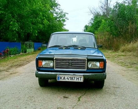 Синій ВАЗ 2107, об'ємом двигуна 1.5 л та пробігом 0 тис. км за 1450 $, фото 1 на Automoto.ua