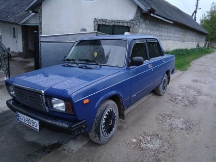 ВАЗ 2107 2006 в Заставной на Automoto.ua Синий ВАЗ 2107, объемом двигателя 1.5 л и пробегом 100 тыс. км за 1250 $, фото 1 на Automoto.ua