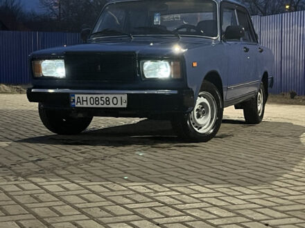 Синий ВАЗ 2107, объемом двигателя 1.45 л и пробегом 275 тыс. км за 1500 $, фото 1 на Automoto.ua