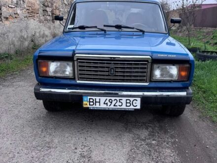 Синий ВАЗ 2107, объемом двигателя 2 л и пробегом 70 тыс. км за 1400 $, фото 1 на Automoto.ua