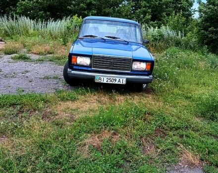 Синий ВАЗ 2107, объемом двигателя 1.5 л и пробегом 162 тыс. км за 650 $, фото 1 на Automoto.ua