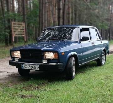 Синий ВАЗ 2107, объемом двигателя 1.45 л и пробегом 53 тыс. км за 1999 $, фото 1 на Automoto.ua