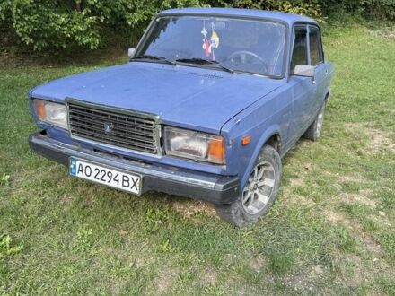 ВАЗ 2107 2007 у Хусте на Automoto.ua Синій ВАЗ 2107, об'ємом двигуна 1.6 л та пробігом 126 тис. км за 1200 $, фото 1 на Automoto.ua