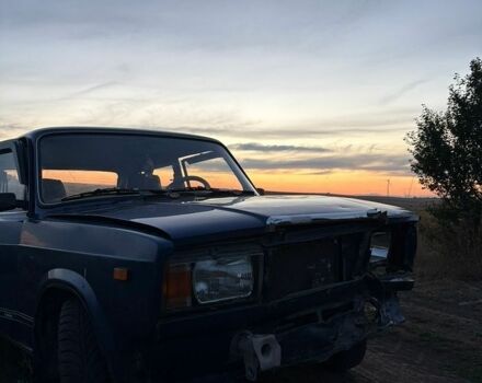 Синий ВАЗ 2107, объемом двигателя 1.5 л и пробегом 64 тыс. км за 550 $, фото 1 на Automoto.ua
