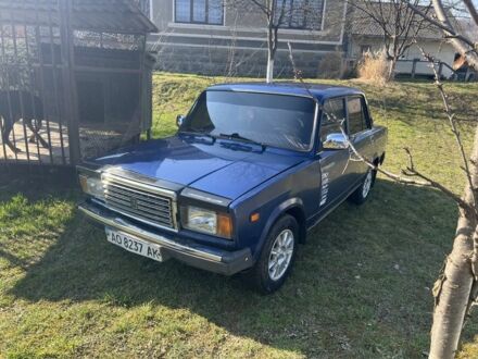 Синий ВАЗ 2107, объемом двигателя 1.7 л и пробегом 70 тыс. км за 750 $, фото 1 на Automoto.ua