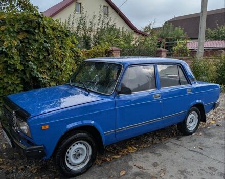 Синий ВАЗ 2107, объемом двигателя 1.5 л и пробегом 150 тыс. км за 1400 $, фото 1 на Automoto.ua