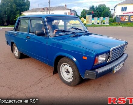 Синій ВАЗ 2107, об'ємом двигуна 1.5 л та пробігом 131 тис. км за 1999 $, фото 1 на Automoto.ua