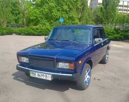 Синий ВАЗ 2107, объемом двигателя 1.5 л и пробегом 500 тыс. км за 3000 $, фото 1 на Automoto.ua