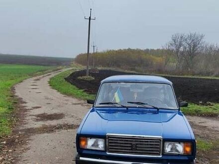 Синій ВАЗ 2107, об'ємом двигуна 1.6 л та пробігом 21 тис. км за 1654 $, фото 1 на Automoto.ua