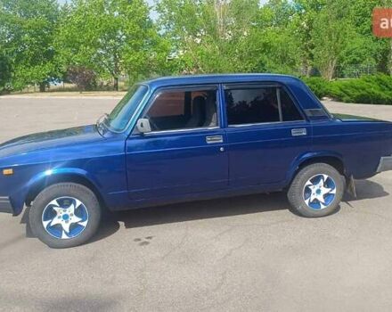 Синий ВАЗ 2107, объемом двигателя 1.5 л и пробегом 500 тыс. км за 3000 $, фото 1 на Automoto.ua