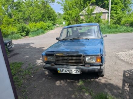 Синий ВАЗ 2107, объемом двигателя 1.5 л и пробегом 111 тыс. км за 400 $, фото 1 на Automoto.ua