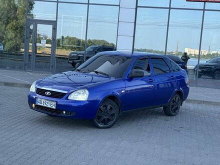 ВАЗ 2107 2010 у Хмельницькому на Automoto.ua Синій ВАЗ 2107, об'ємом двигуна 1.6 л та пробігом 200 тис. км за 2900 $, фото 1 на Automoto.ua