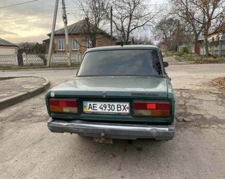 Зеленый ВАЗ 2107, объемом двигателя 1.5 л и пробегом 200 тыс. км за 355 $, фото 4 на Automoto.ua