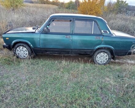 ВАЗ 2107 1982 у Дніпро (Дніпропетровську) на Automoto.ua Зелений ВАЗ 2107, об'ємом двигуна 0 л та пробігом 75 тис. км за 713 $, фото 3 на Automoto.ua