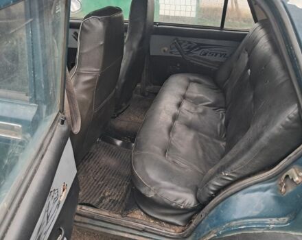 Зеленый ВАЗ 2107, объемом двигателя 1.5 л и пробегом 500 тыс. км за 355 $, фото 8 на Automoto.ua