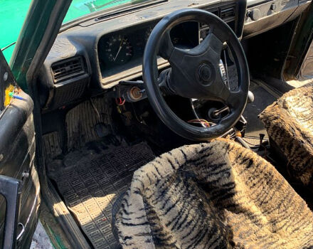 Зеленый ВАЗ 2107, объемом двигателя 1.3 л и пробегом 0 тыс. км за 240 $, фото 4 на Automoto.ua
