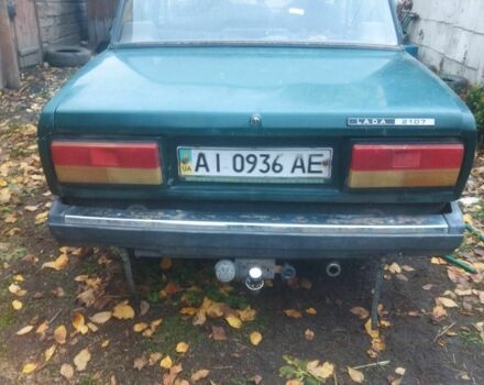 Зеленый ВАЗ 2107, объемом двигателя 1 л и пробегом 400 тыс. км за 450 $, фото 3 на Automoto.ua