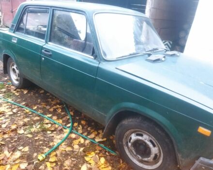 Зеленый ВАЗ 2107, объемом двигателя 1 л и пробегом 400 тыс. км за 450 $, фото 1 на Automoto.ua