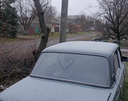 Зеленый ВАЗ 2107, объемом двигателя 1.5 л и пробегом 50 тыс. км за 473 $, фото 2 на Automoto.ua