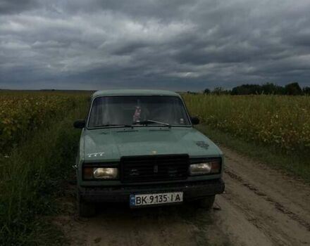ВАЗ 2107 1989 в Ровно на Automoto.ua Зеленый ВАЗ 2107, объемом двигателя 1.5 л и пробегом 35 тыс. км за 1200 $, фото 5 на Automoto.ua