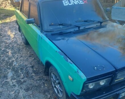 Зеленый ВАЗ 2107, объемом двигателя 1.5 л и пробегом 8 тыс. км за 2100 $, фото 4 на Automoto.ua