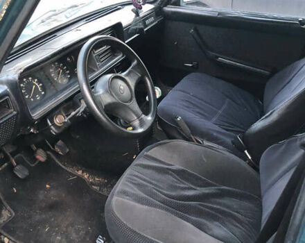 Зеленый ВАЗ 2107, объемом двигателя 1.5 л и пробегом 500 тыс. км за 600 $, фото 3 на Automoto.ua