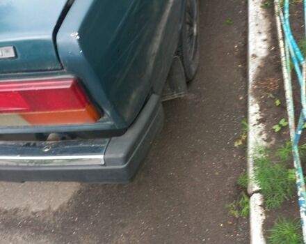 Зеленый ВАЗ 2107, объемом двигателя 1.3 л и пробегом 2 тыс. км за 947 $, фото 4 на Automoto.ua