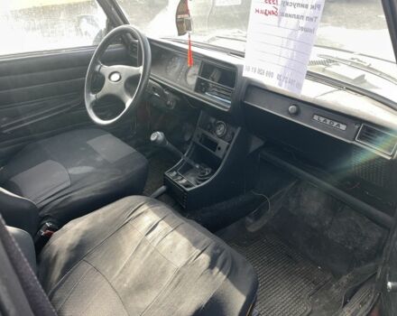 ВАЗ 2107 1995 у Краматорске на Automoto.ua Зелений ВАЗ 2107, об'ємом двигуна 0 л та пробігом 100 тис. км за 358 $, фото 4 на Automoto.ua