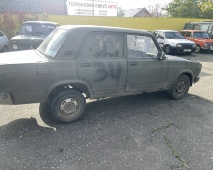 ВАЗ 2107 1995 у Краматорске на Automoto.ua Зелений ВАЗ 2107, об'ємом двигуна 0 л та пробігом 100 тис. км за 358 $, фото 3 на Automoto.ua