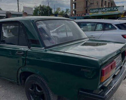 Зеленый ВАЗ 2107, объемом двигателя 1.3 л и пробегом 190 тыс. км за 680 $, фото 2 на Automoto.ua