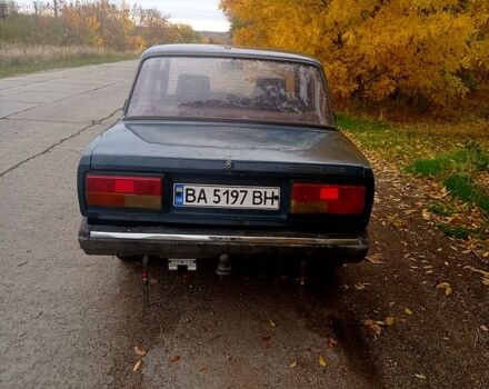 Зеленый ВАЗ 2107, объемом двигателя 1.6 л и пробегом 0 тыс. км за 500 $, фото 7 на Automoto.ua