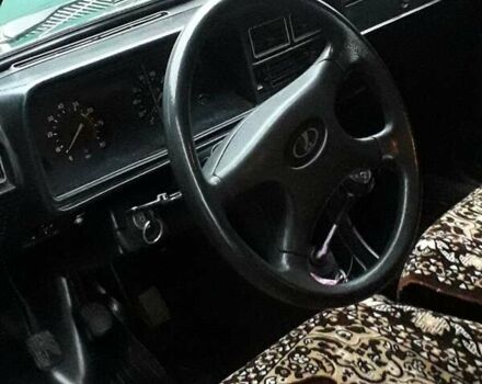 Зеленый ВАЗ 2107, объемом двигателя 1.5 л и пробегом 200 тыс. км за 900 $, фото 4 на Automoto.ua