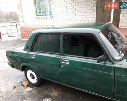 Зеленый ВАЗ 2107, объемом двигателя 1.5 л и пробегом 200 тыс. км за 900 $, фото 1 на Automoto.ua