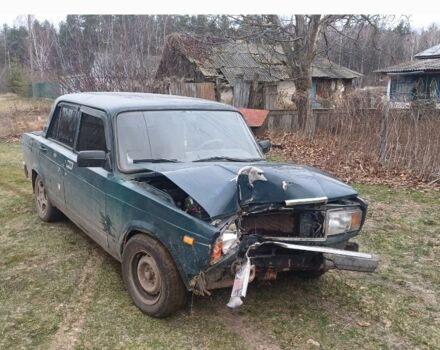 Зеленый ВАЗ 2107, объемом двигателя 1.5 л и пробегом 44 тыс. км за 213 $, фото 1 на Automoto.ua